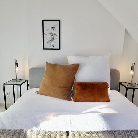 Gallery Apartment: Maisonette + Free Parking + Netflix เอสเซน ภายนอก รูปภาพ