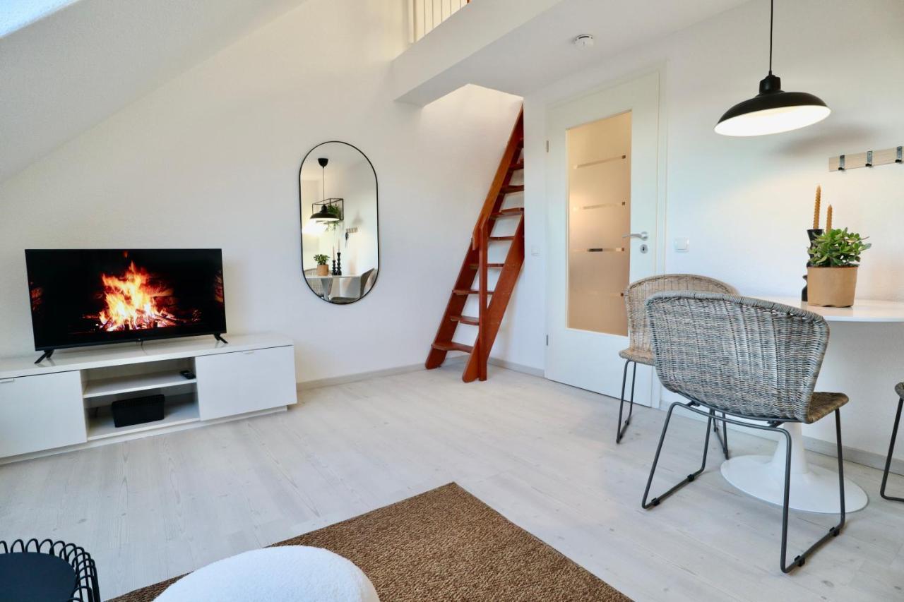 Gallery Apartment: Maisonette + Free Parking + Netflix เอสเซน ภายนอก รูปภาพ
